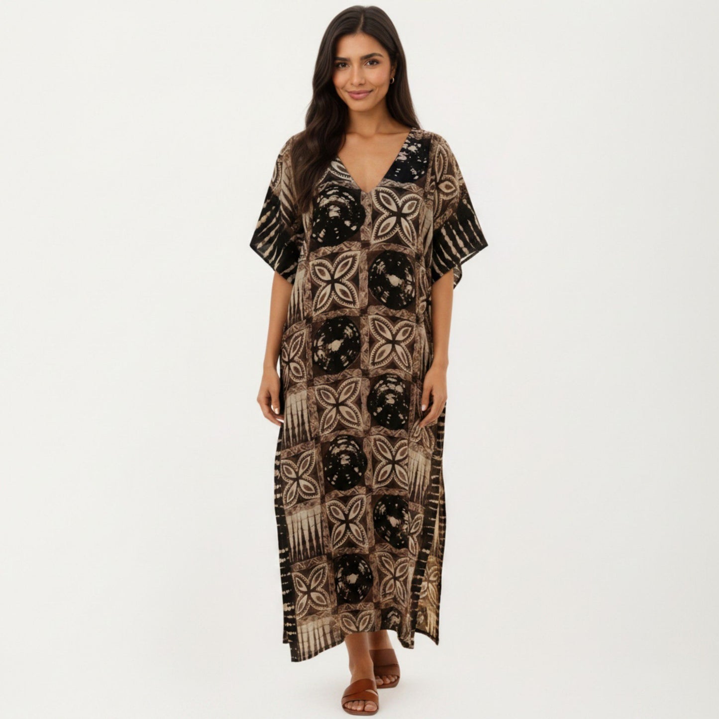 Geometric Print Maxi Caftan Dress with V-Neckline Relaxed Fit and Draped Silhouette