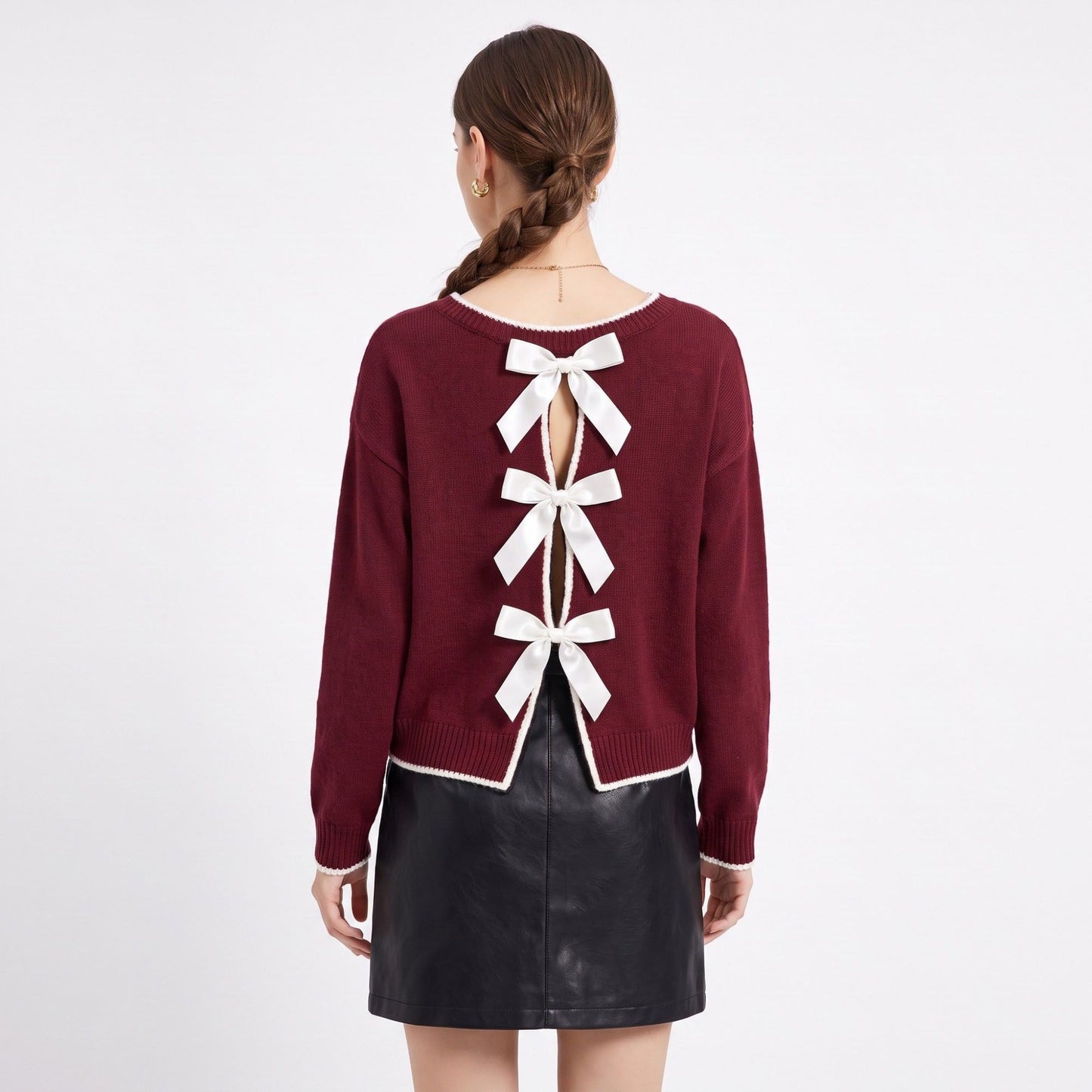 Contrast Trim Crewneck Knit Sweater
