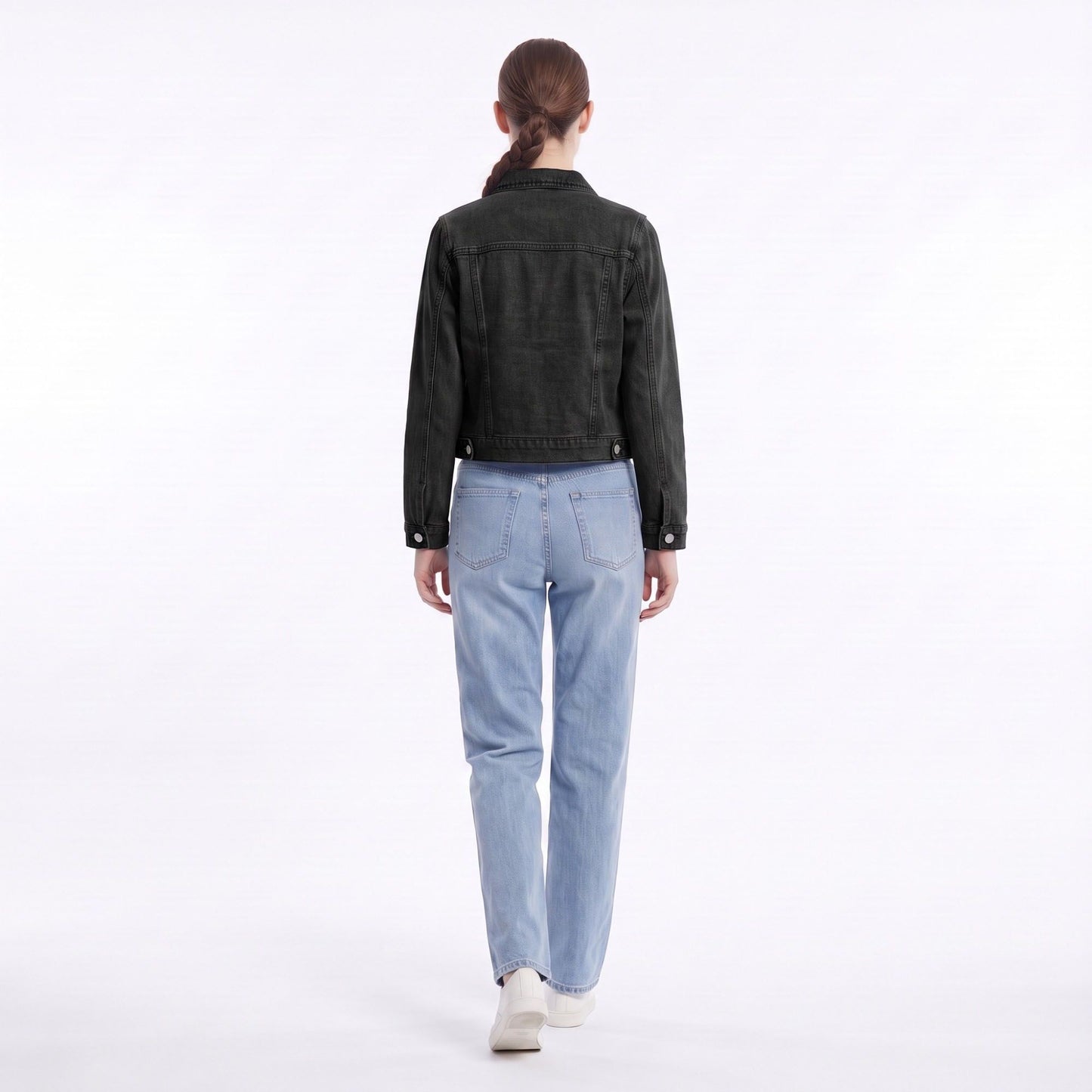 Classic Denim Jacket Long Sleeve Button Front Trucker Jacket with Chest Pockets