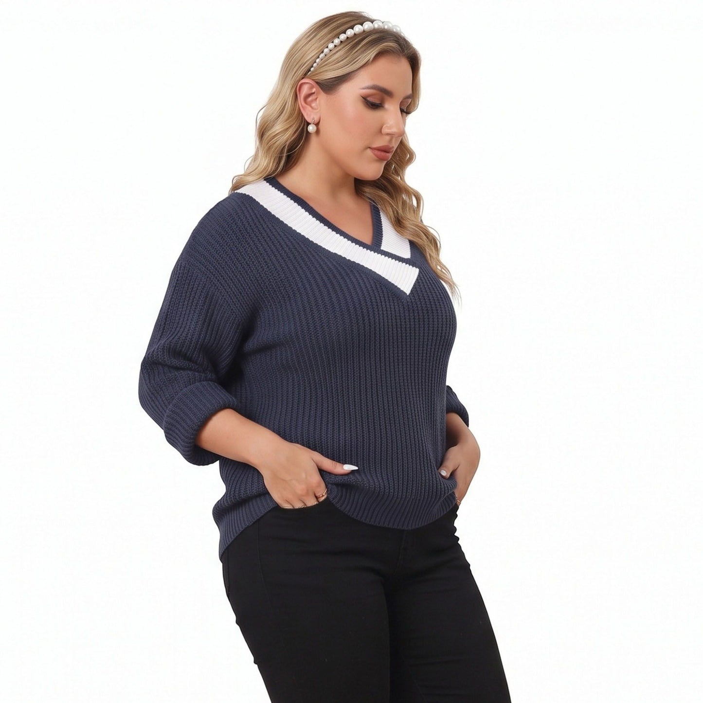 Plus Size Contrast Collar V-Neck Ribbed Sweater