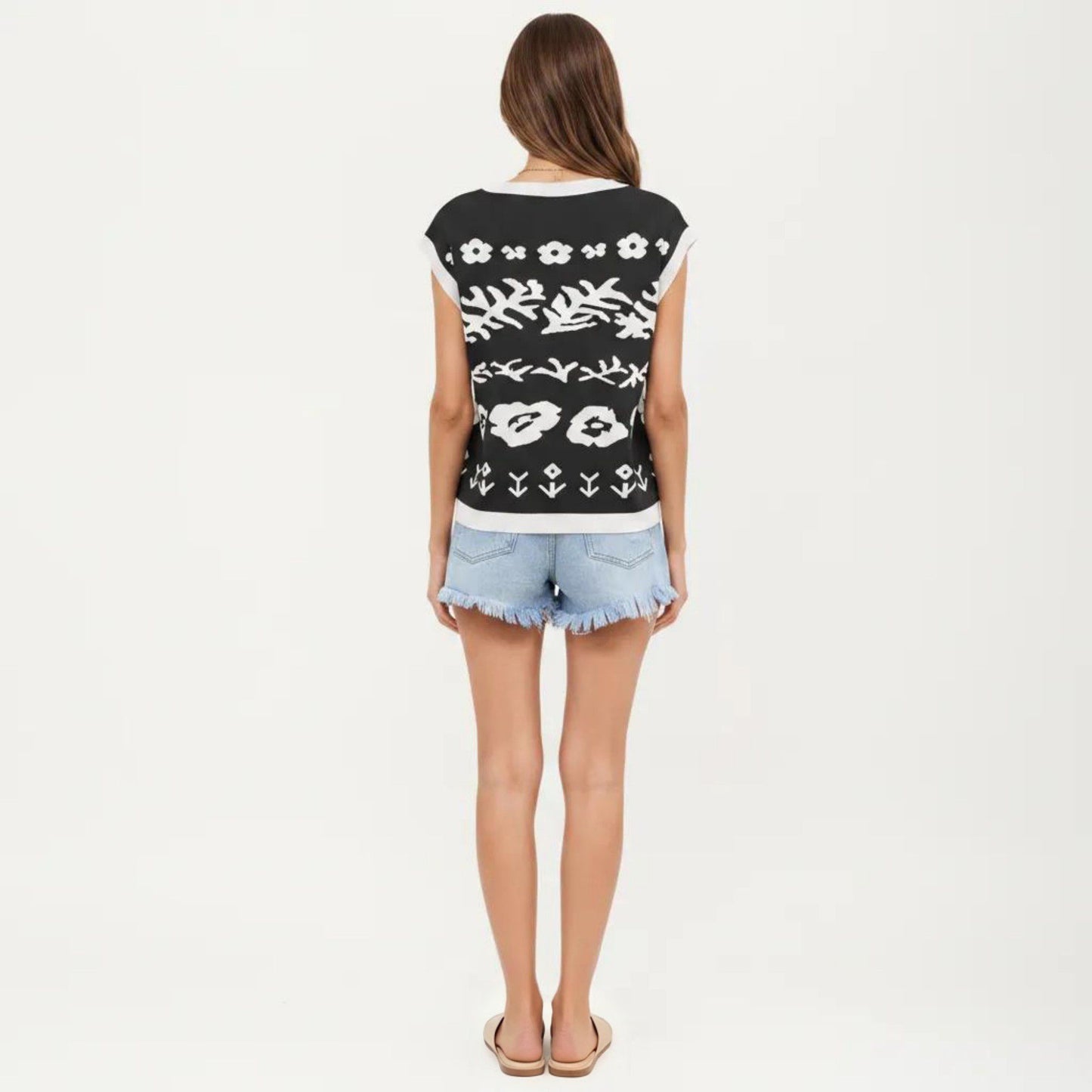 Sleeveless Floral Knit Vest Top with Crew Neck and Contrast Trim