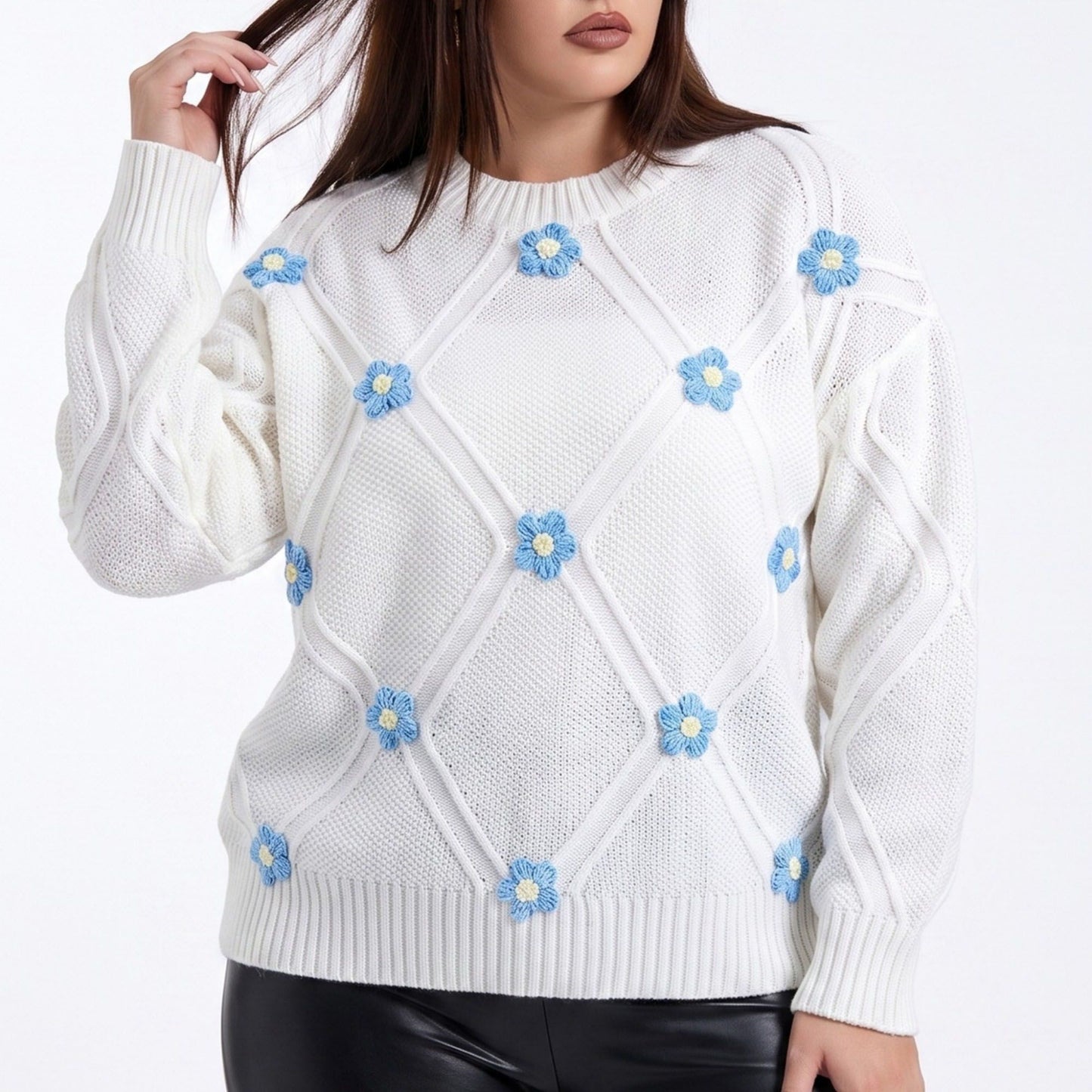 Plus Size Floral Applique Textured Crewneck Sweater