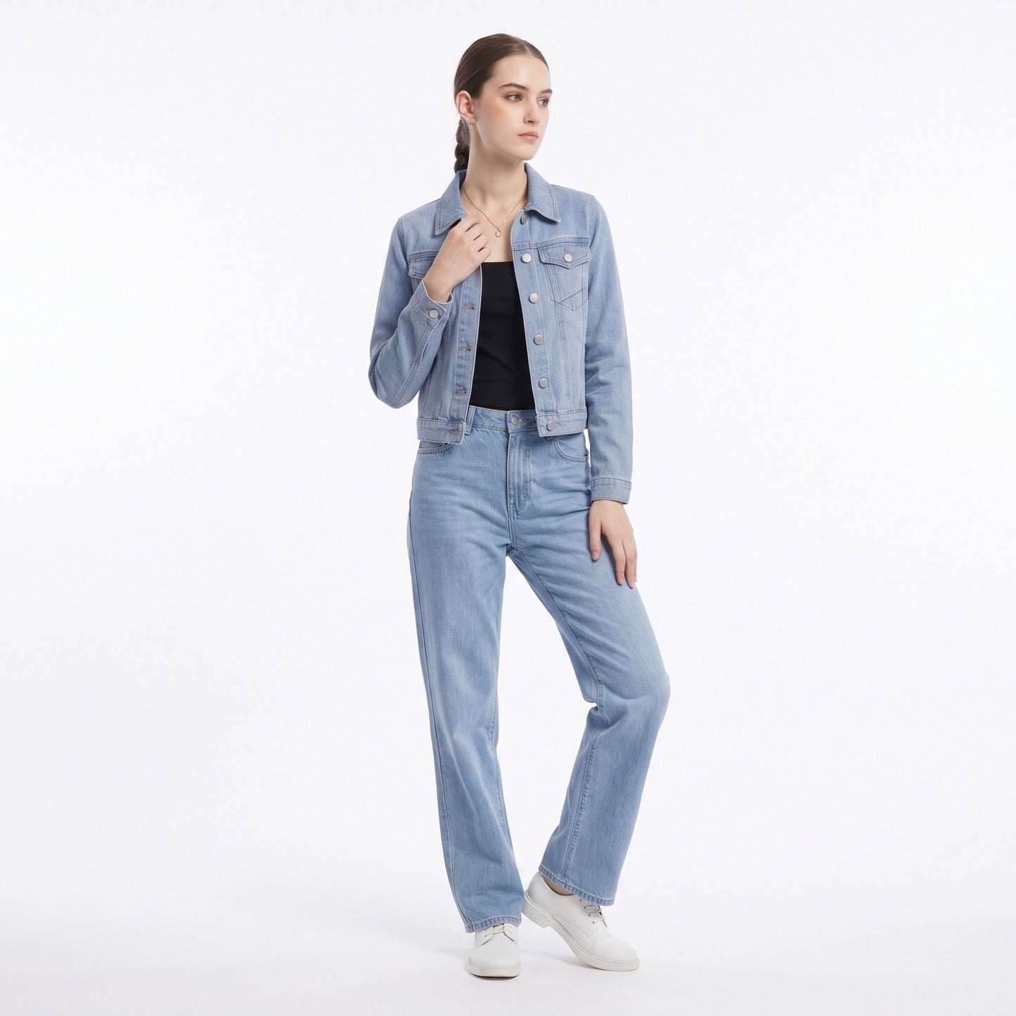 Classic Denim Jacket Long Sleeve Button Front Trucker Jacket with Chest Pockets