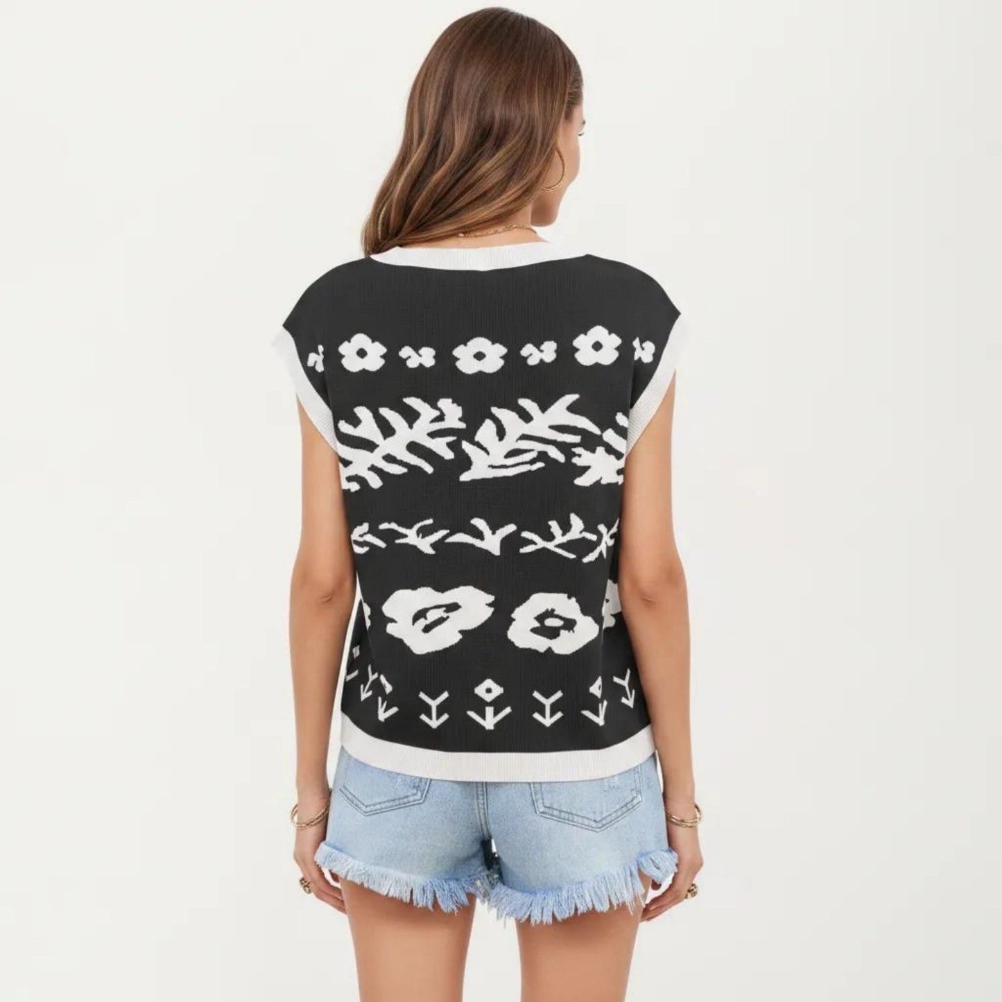 Sleeveless Floral Knit Vest Top with Crew Neck and Contrast Trim