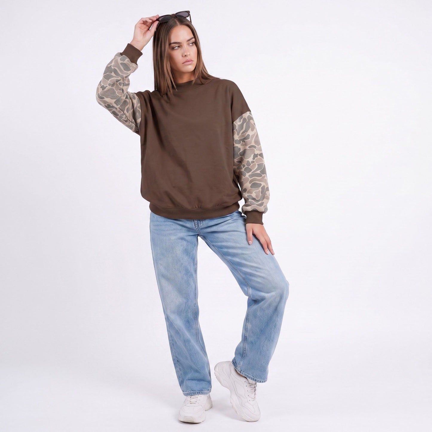 Camo Sleeve Mock Neck Long Sleeve Pullover Sweatshirt