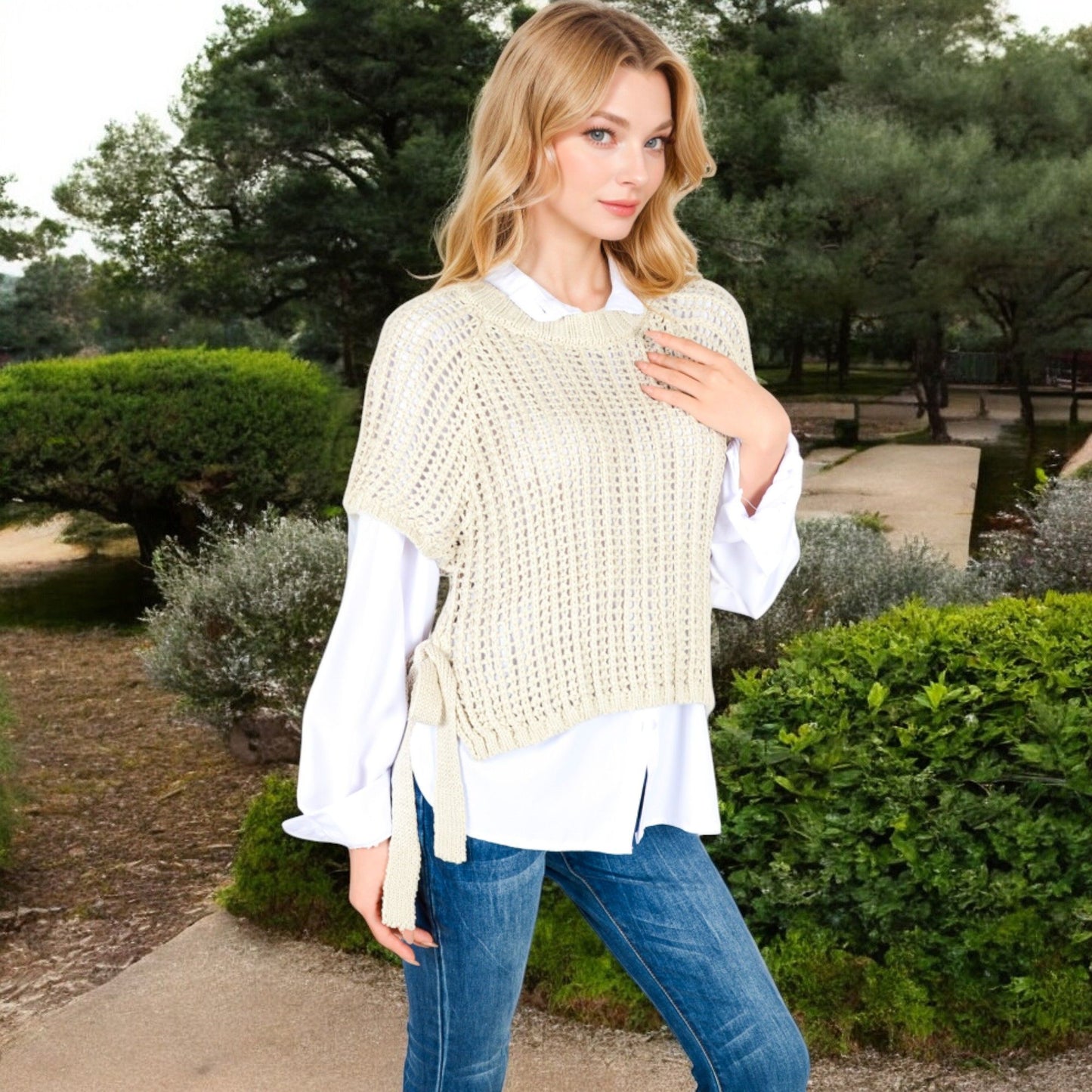 Open Knit Pullover Sweater Vest with Cap Sleeves Ribbed Hem