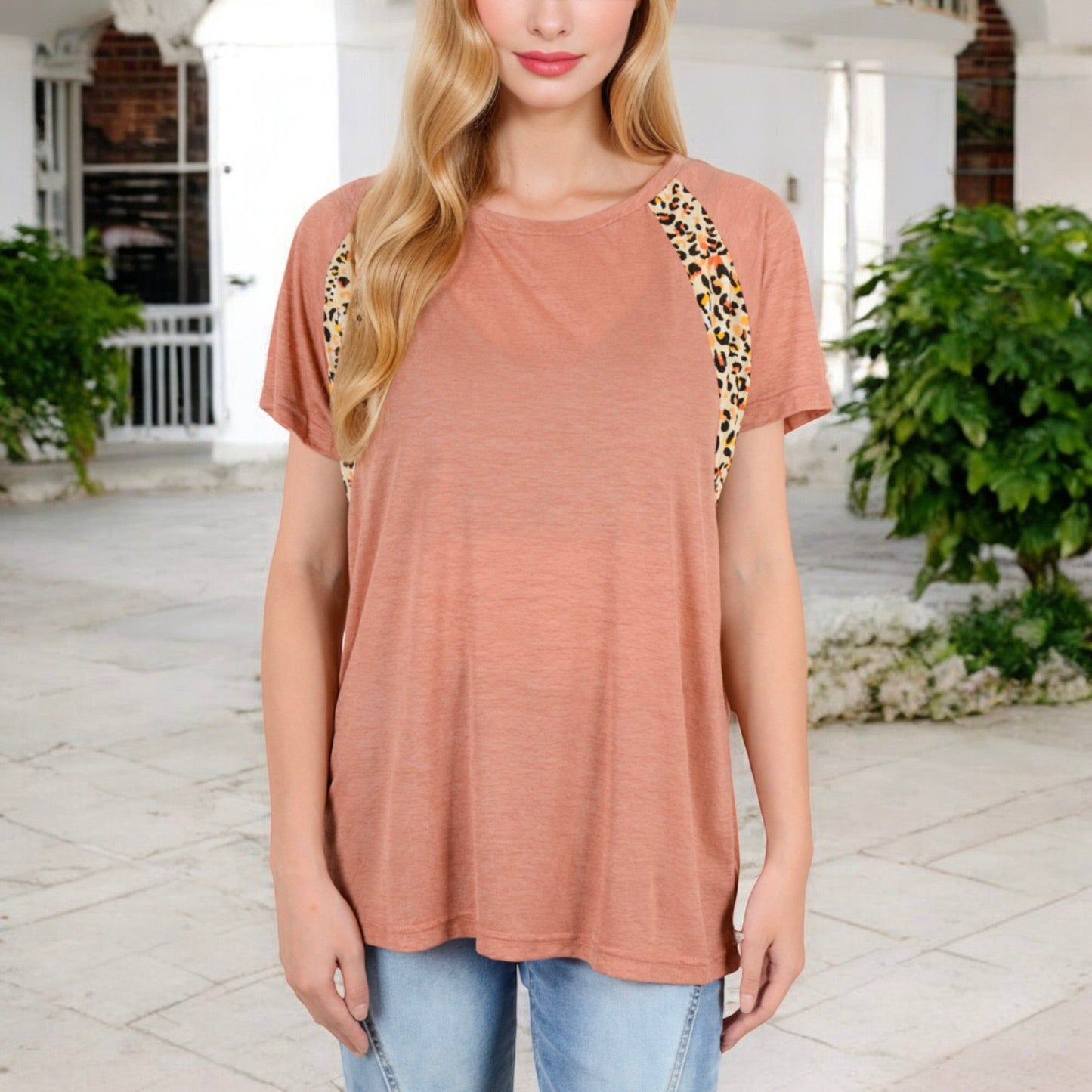 Short Sleeve Leopard Print T-Shirt with Raglan Sleeves