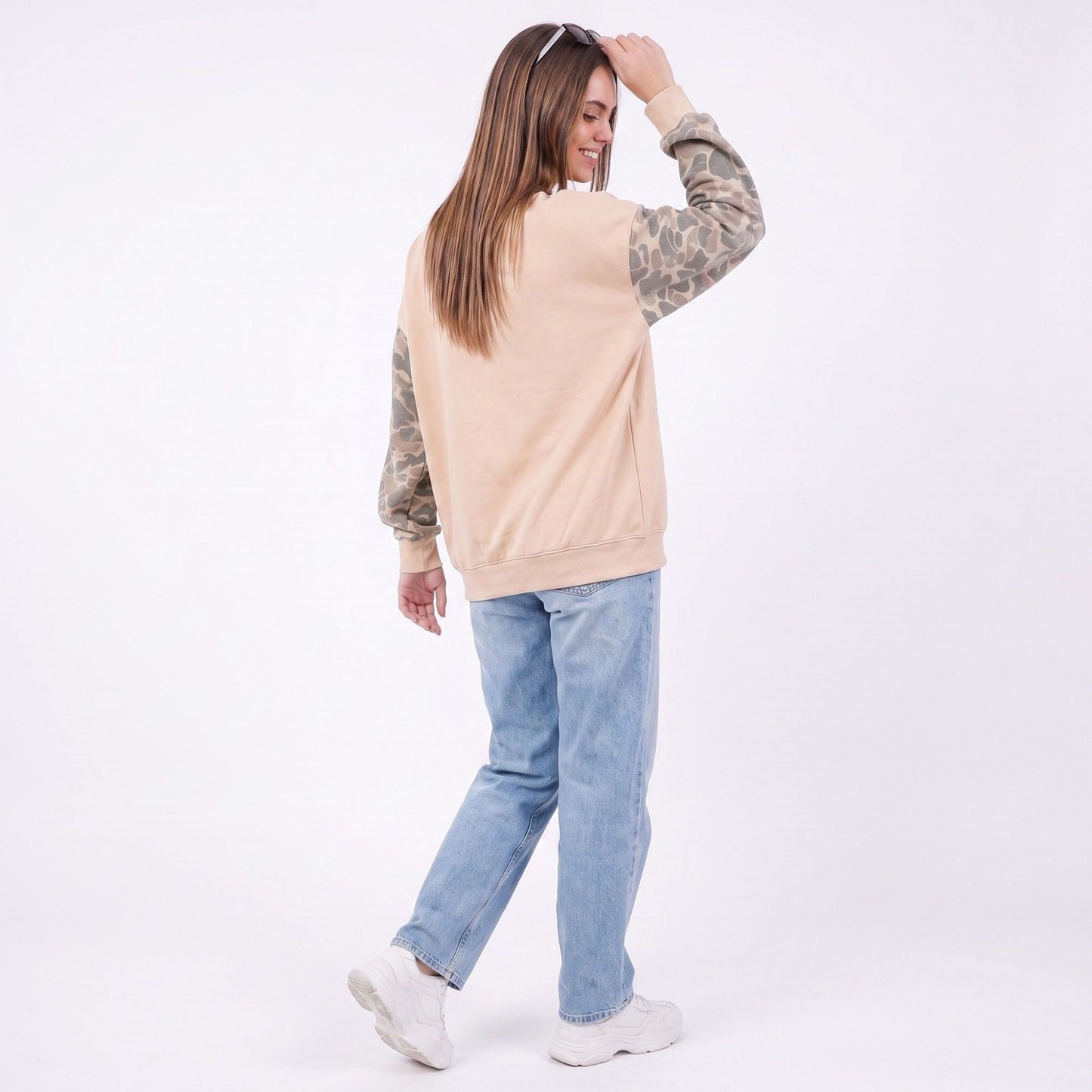 Camo Sleeve Mock Neck Long Sleeve Pullover Sweatshirt