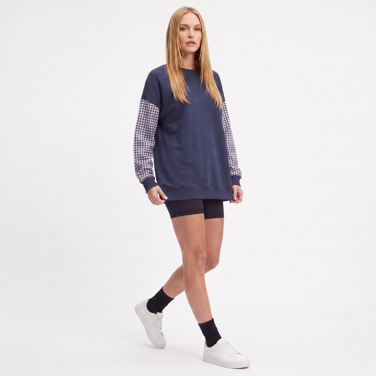 Plaid Sleeve Crew Neck Long Sleeve Pullover Sweatshirt