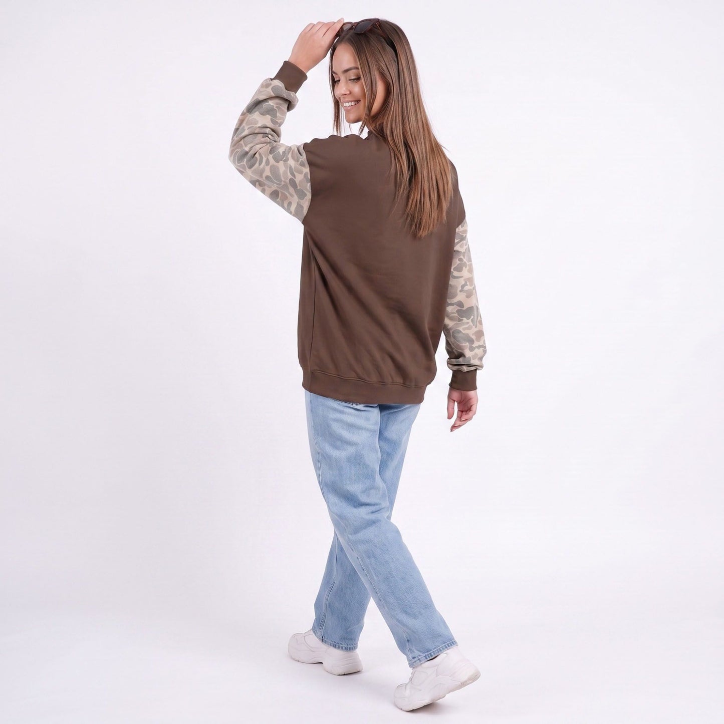 Camo Sleeve Mock Neck Long Sleeve Pullover Sweatshirt