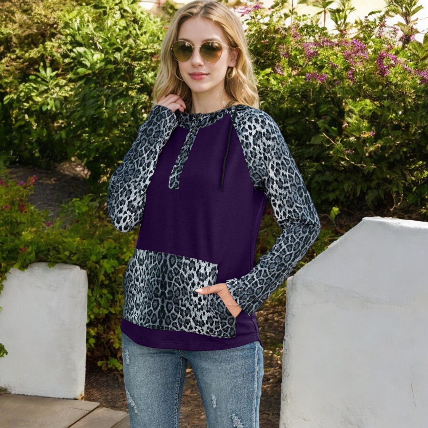 Leopard Contrast Long Sleeve Hoodie with Kangaroo Pocket