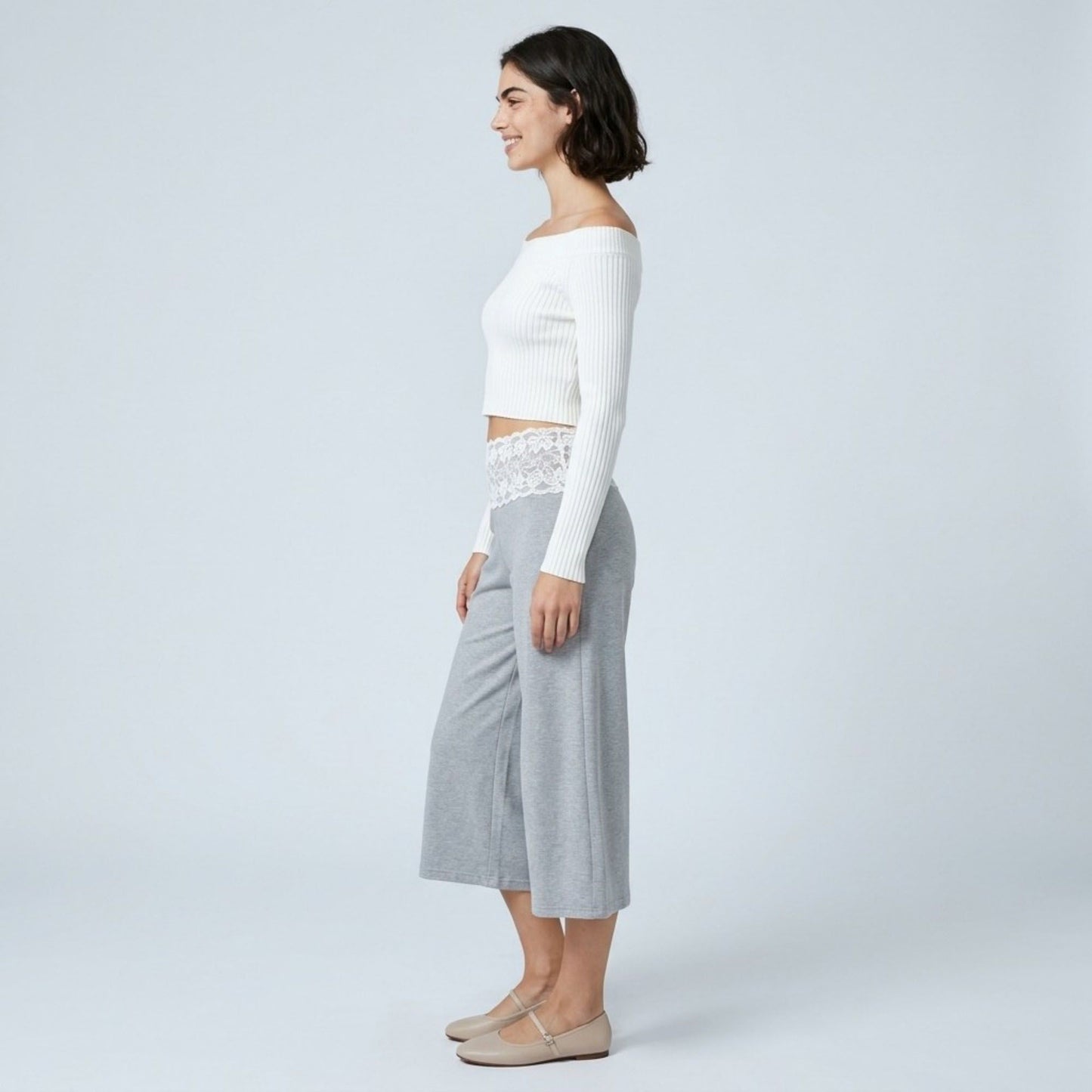 Lace Contrast Waistband Cropped Wide-Leg Trousers