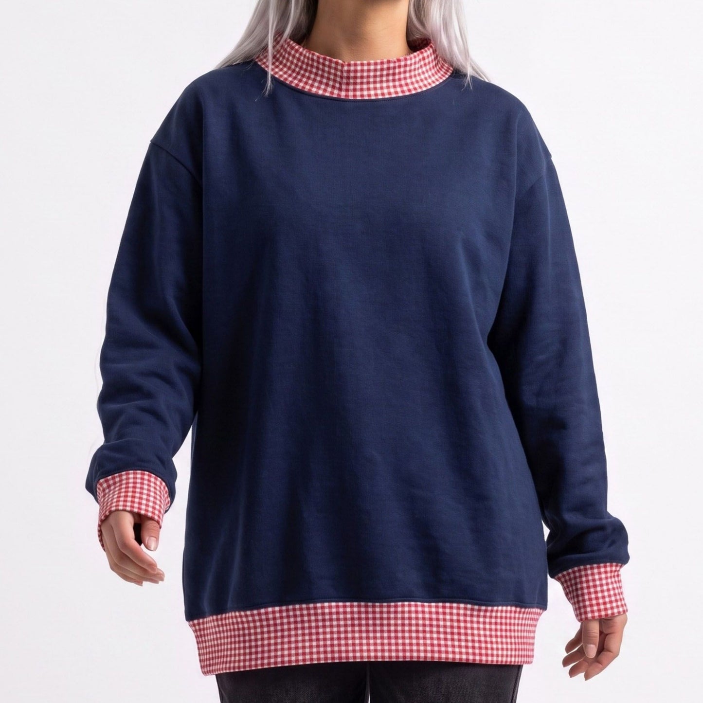 Long Sleeve Contrast Trim Sweatshirt with Polka Dot Details