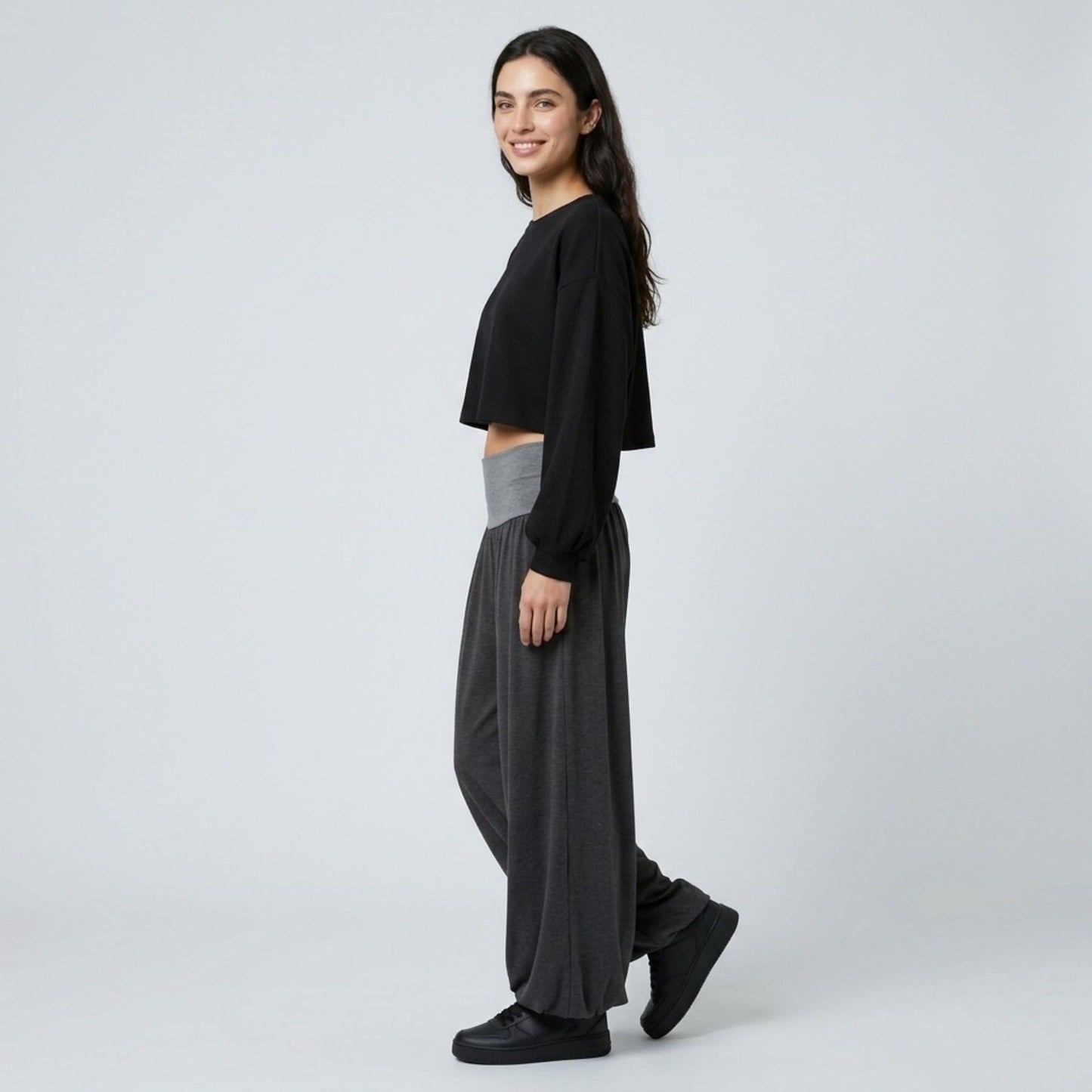 Contrast Foldover Waistband Full-Length Wide-Leg Trousers
