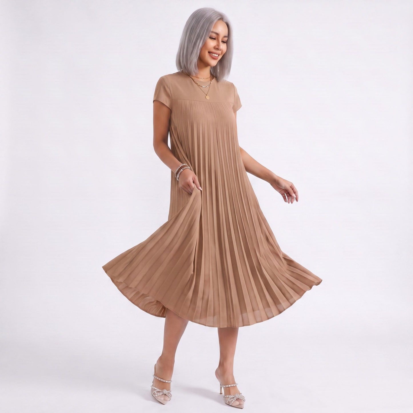 Crew Neck Short Sleeve Accordion Pleated Midi Dress