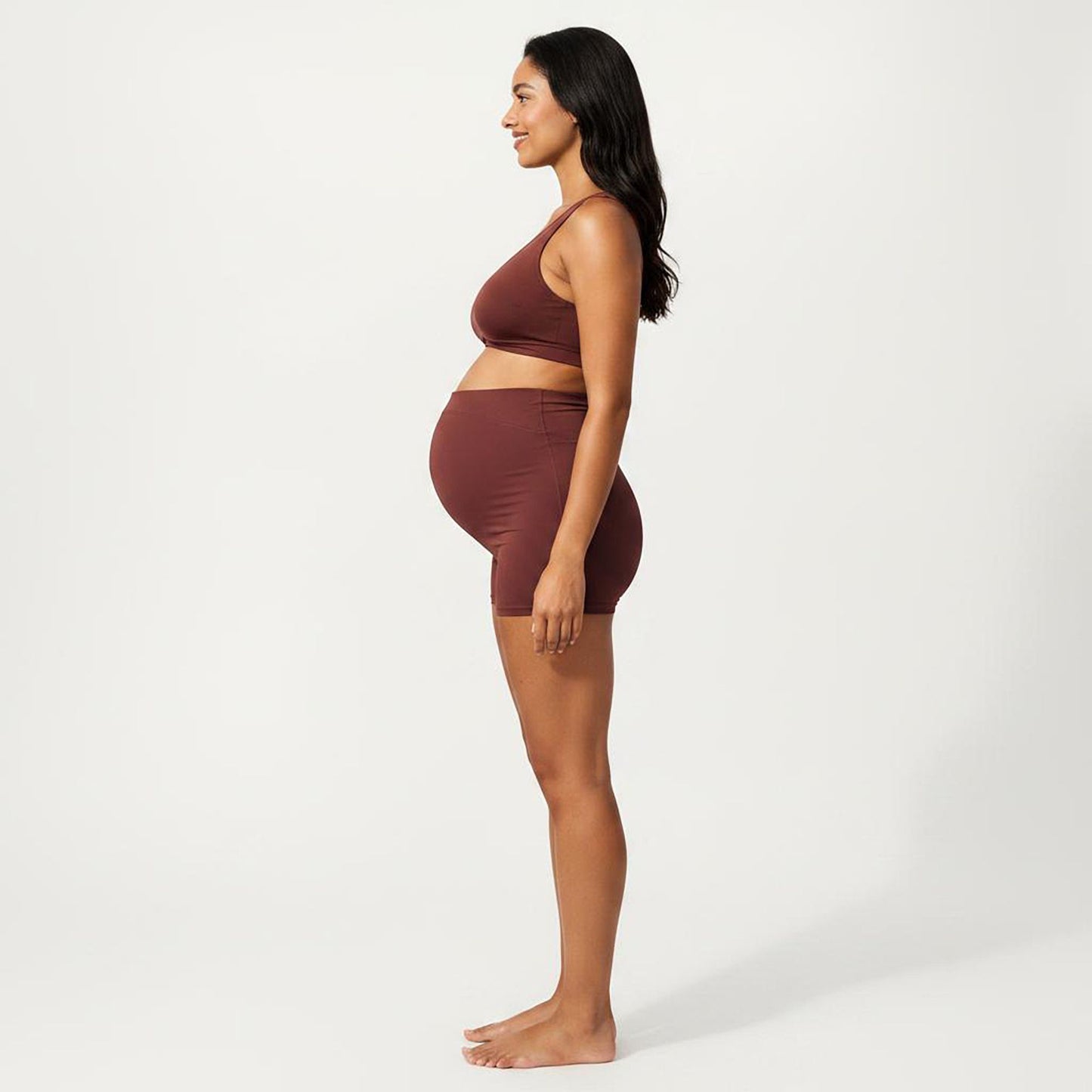 Two-Piece Maternity Swimwear Set with Cropped Tank Top and High-Waisted Shorts