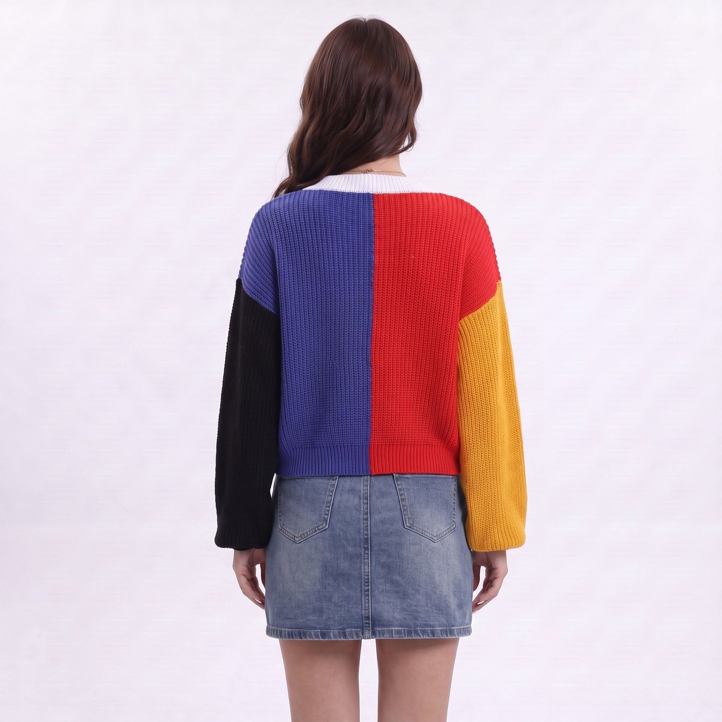 V Neck Button Front Cropped Knit Cardigan with Long Sleeves