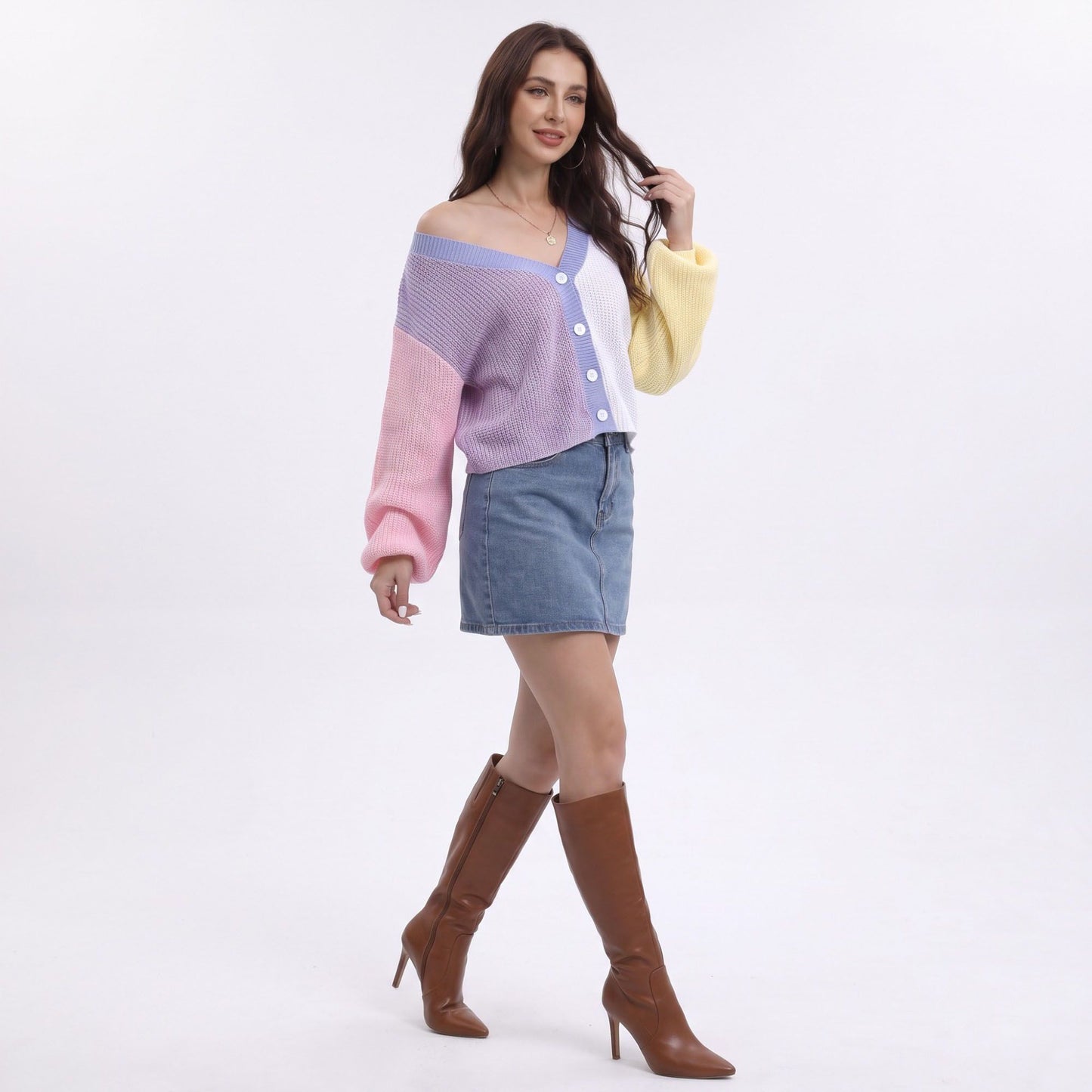 V Neck Button Front Cropped Knit Cardigan with Long Sleeves