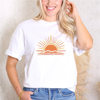 Radiant Vibes: 'Feels Like Sunshine' Graphic Tee