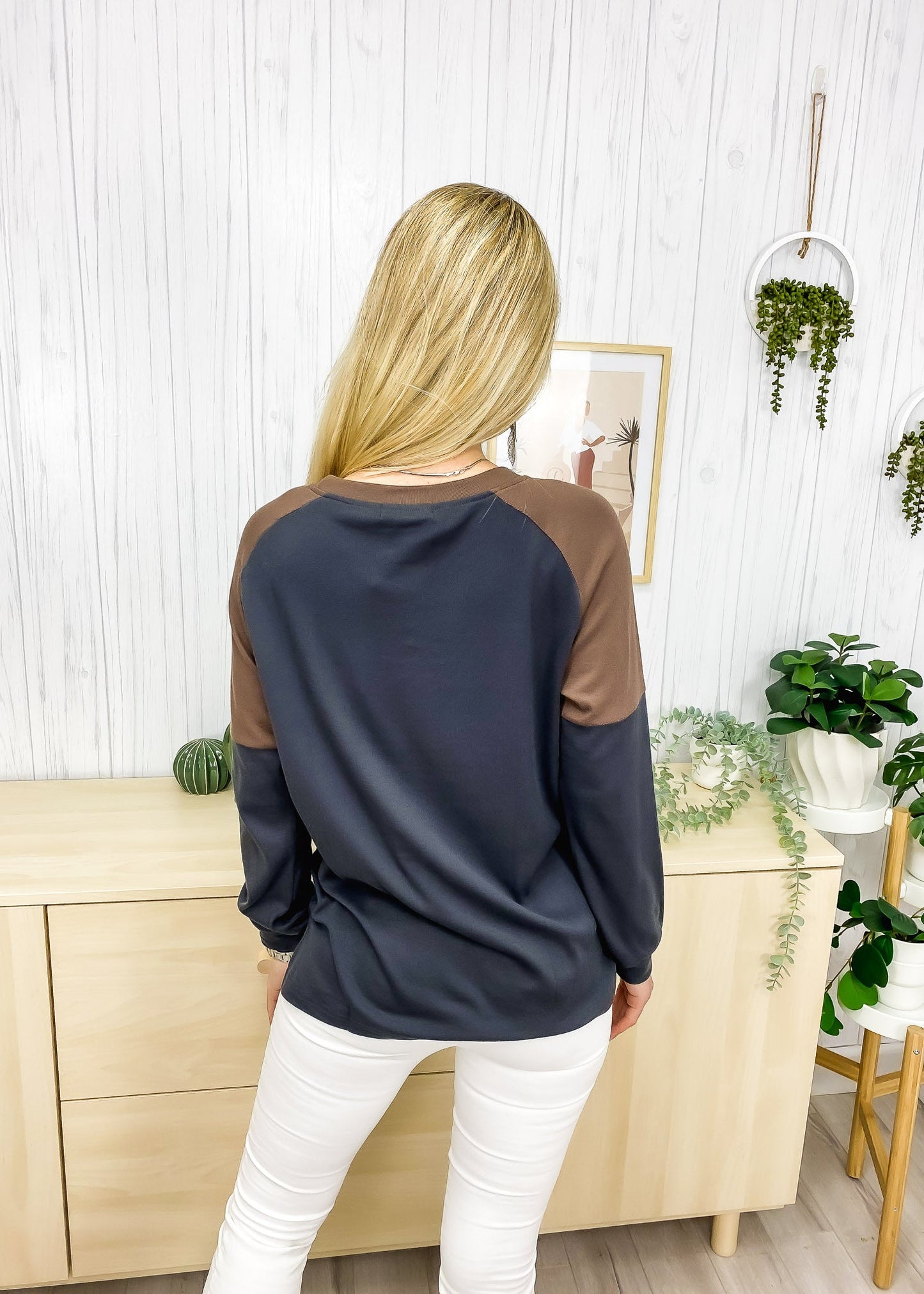 Casual Crewneck Sweatshirts Long Sleeve Color Block Blouses Side Slit Pullover Tops