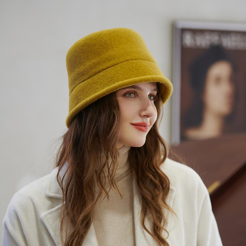 Minimalist Vintage Cloche Hat