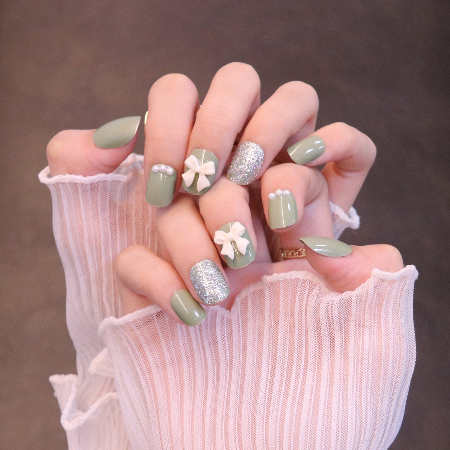 Short Square Oval Pastel Green Press On Nails with Bow