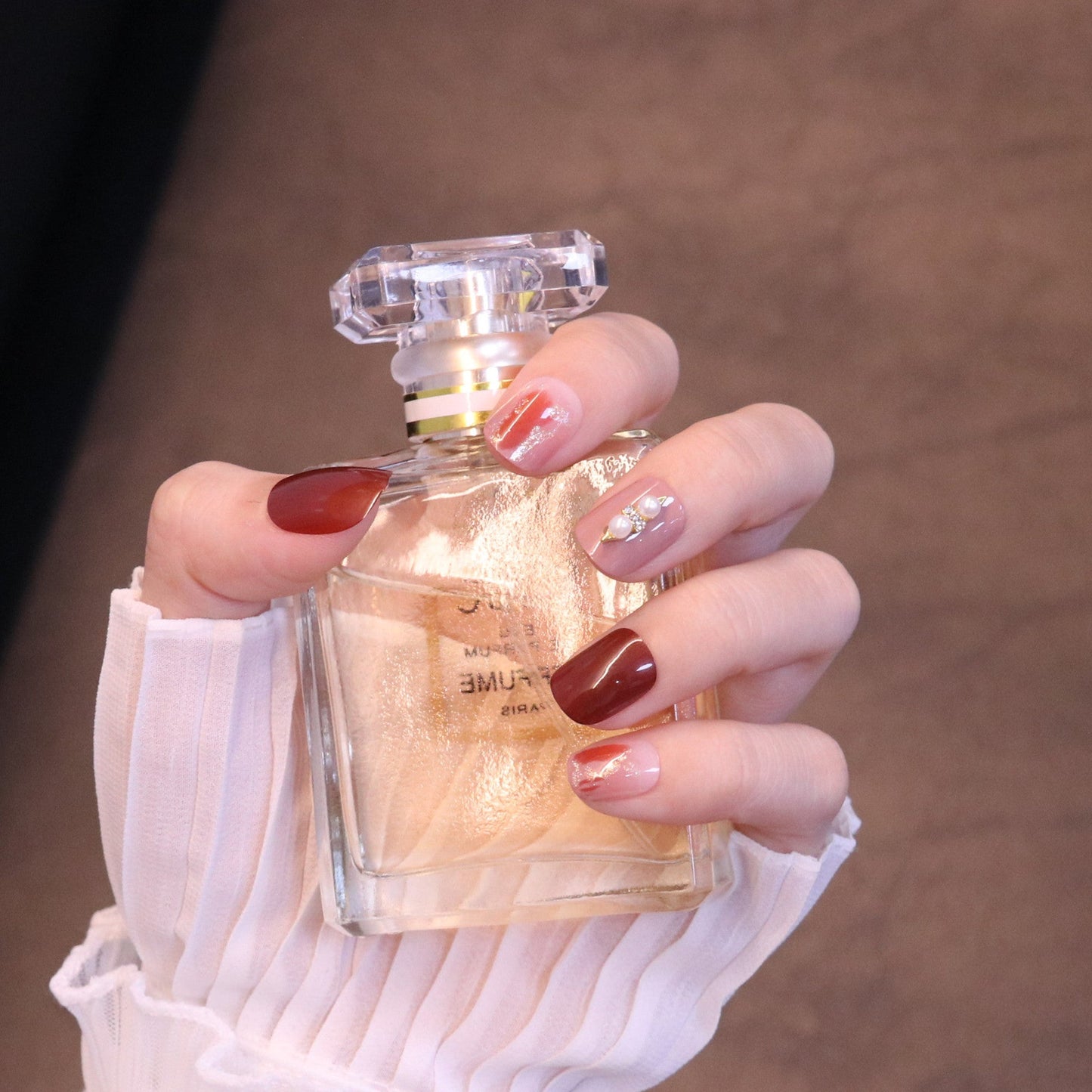 Short Squared Oval Red Press On Nails with Flower & Pearl Charms