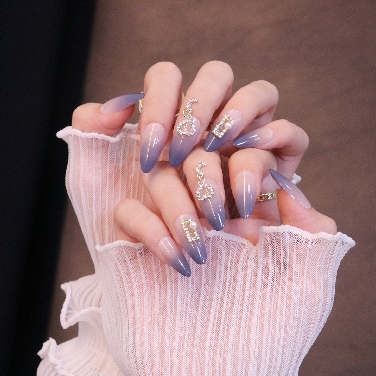 Glamorous 4‑Layer Crystal Acrylic Nails