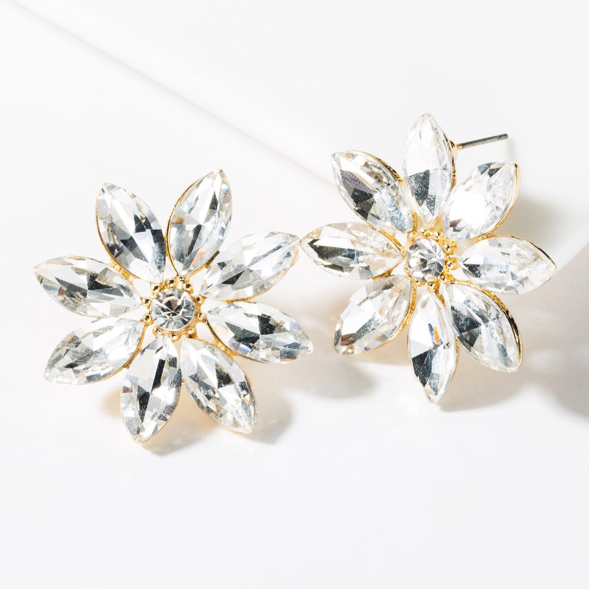 Flower Shaped Crystals Earring Stud