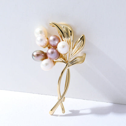 Flower Bundle Brooch with Pearls and Leaves