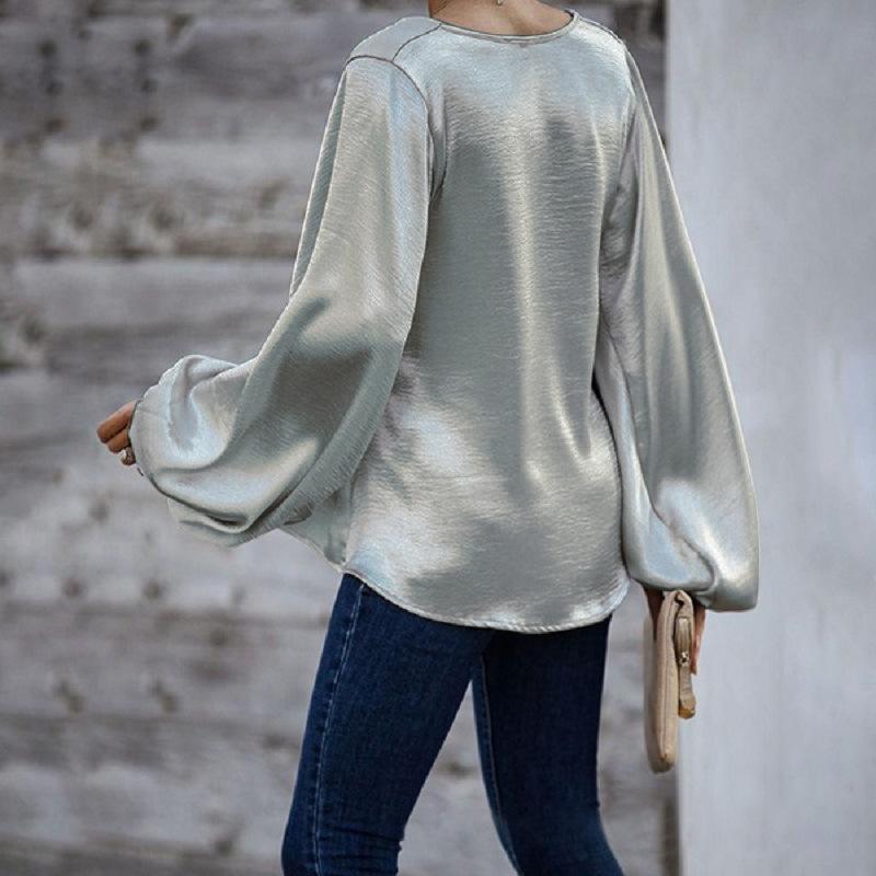 Puffed Sleeve V-Neck Blouse