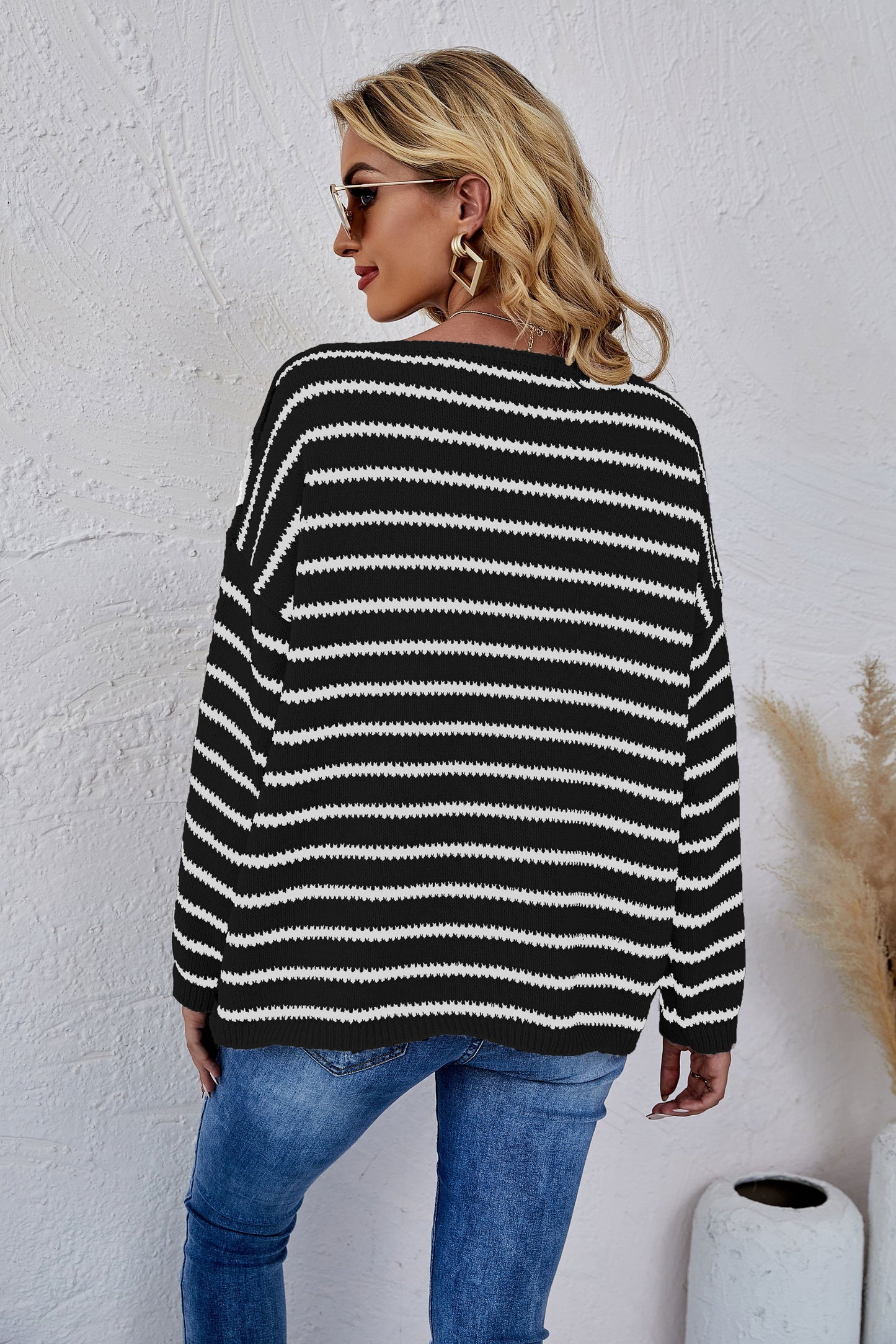 Round Neck Striped Knit Sweater