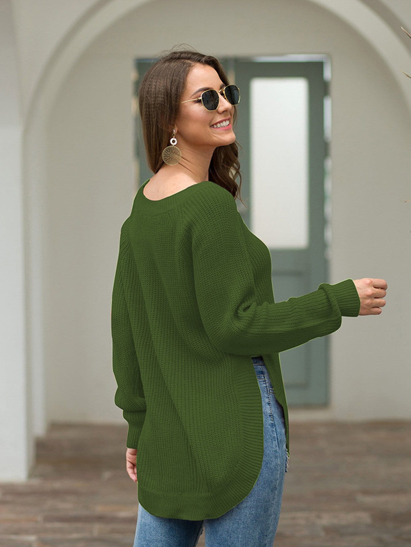 Rounded Hem Knit Sweater