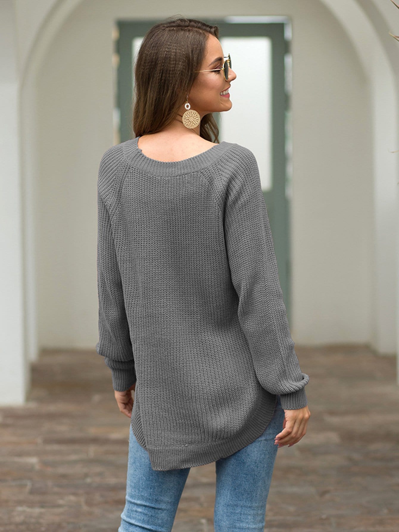 Rounded Hem Knit Sweater