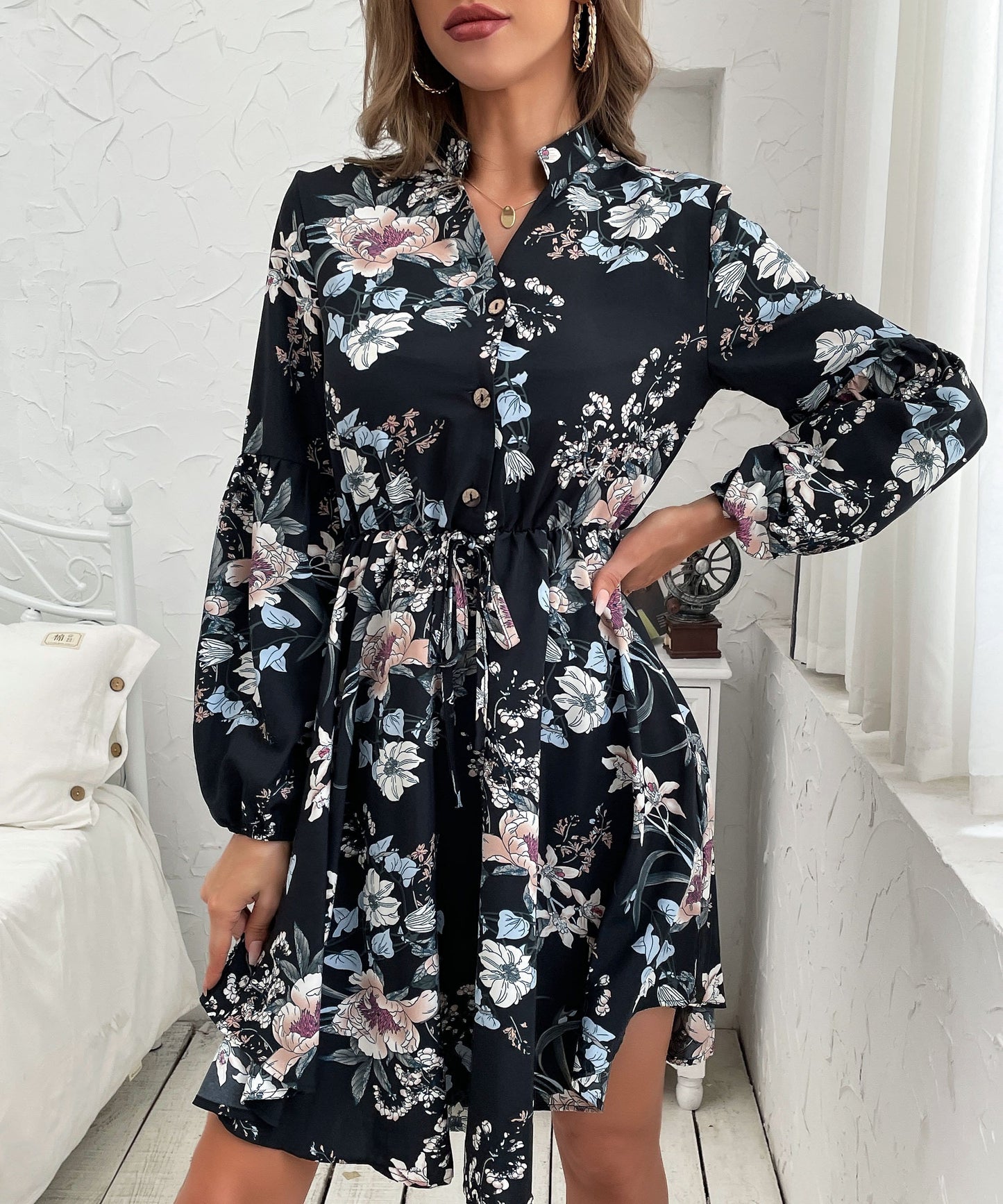 Vintage Collared Floral Print Dress