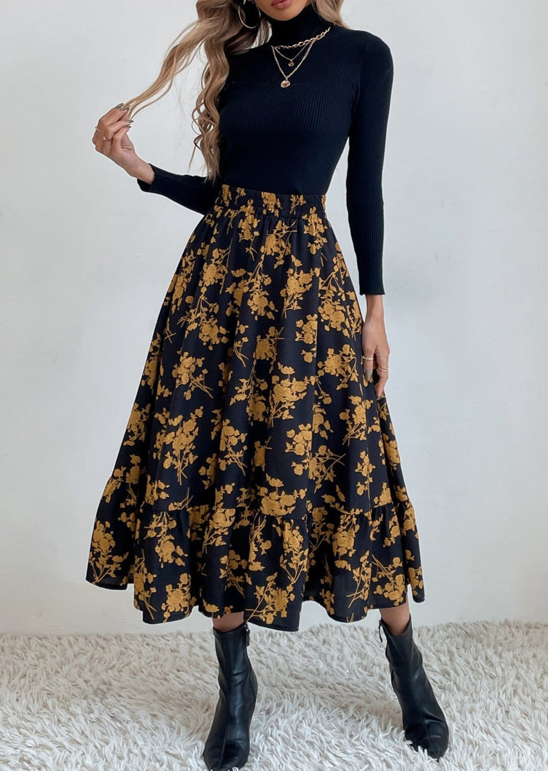 Gartered Floral Print Midi Skirt