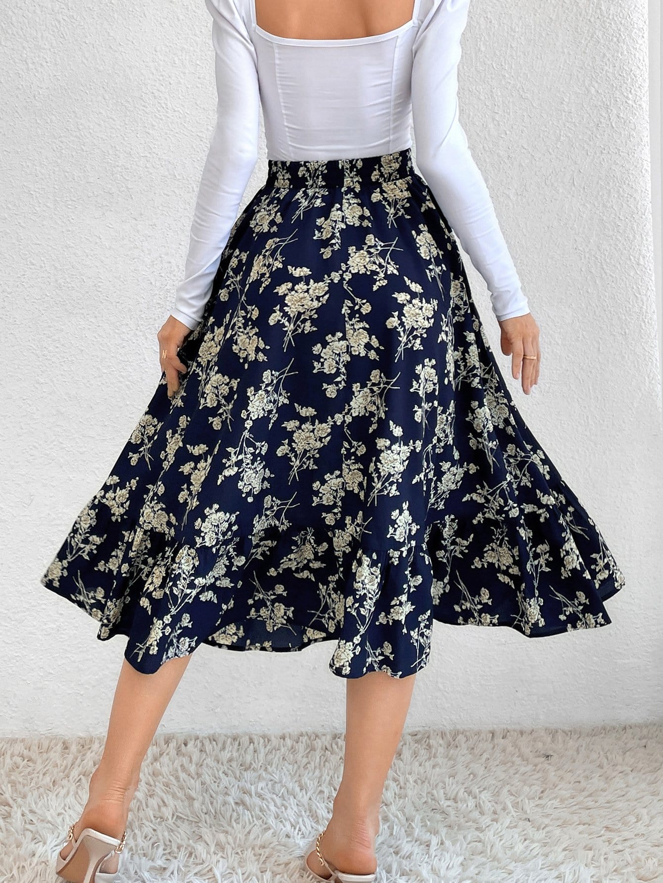 Gartered Floral Print Midi Skirt