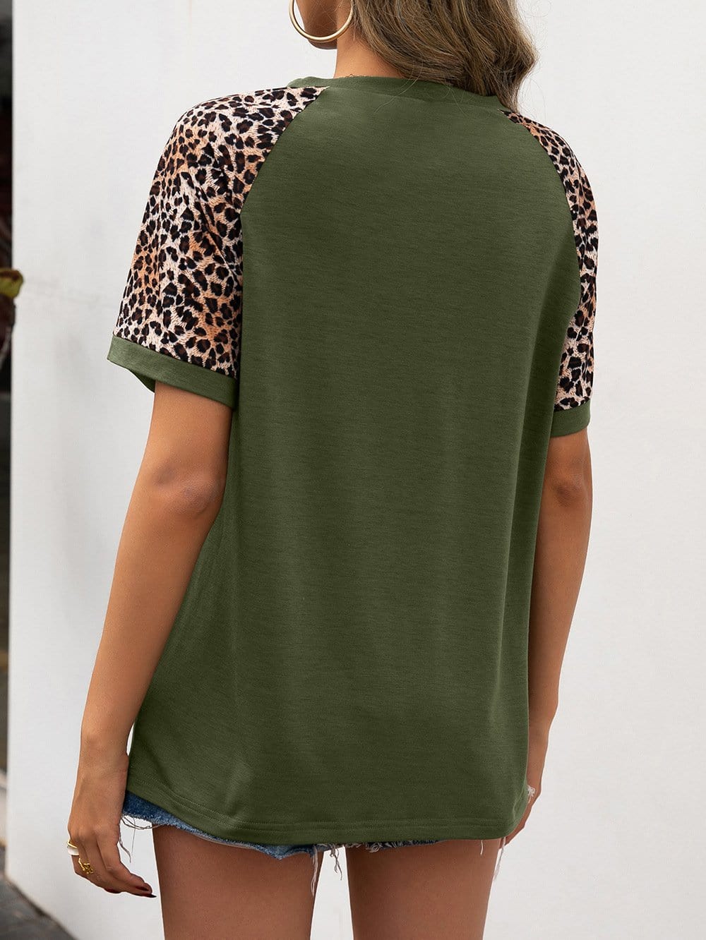 Two Tone Leopard Basic Tee