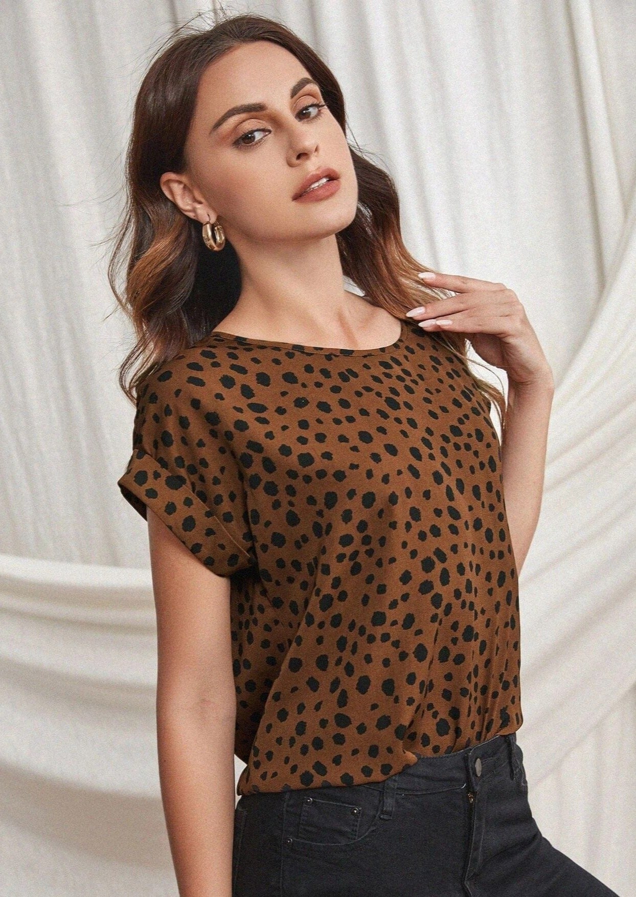 Round Neck Rolled Sleeve Tee