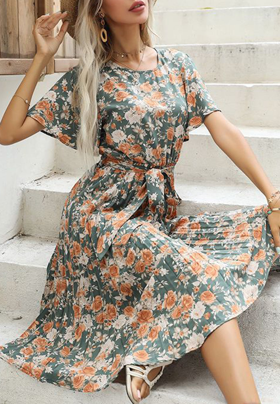 Round Neck Floral Pleated Dress