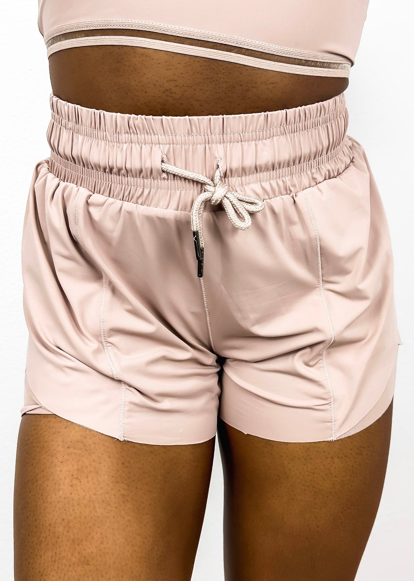 Drawstring Waist Lined Active Shorts