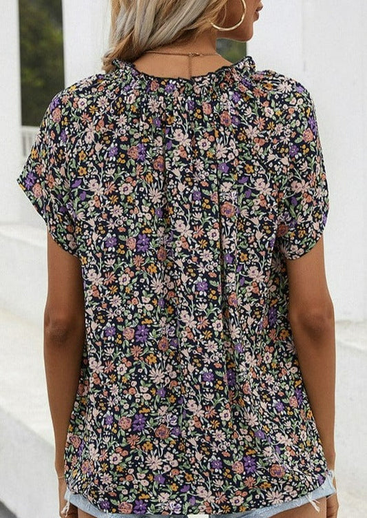 Scallop Trim Floral Blouse