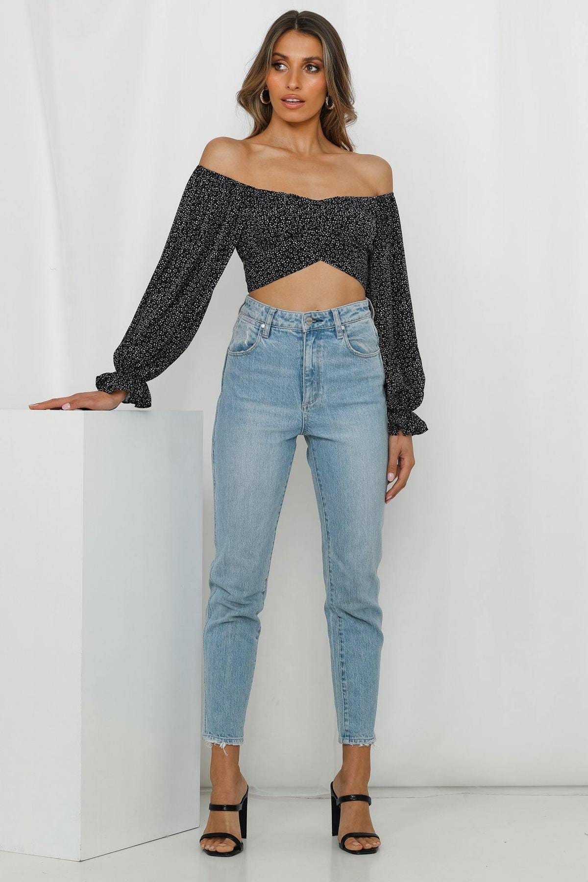 Square Neck Puff Long Sleeve Bow Tying Crop Top