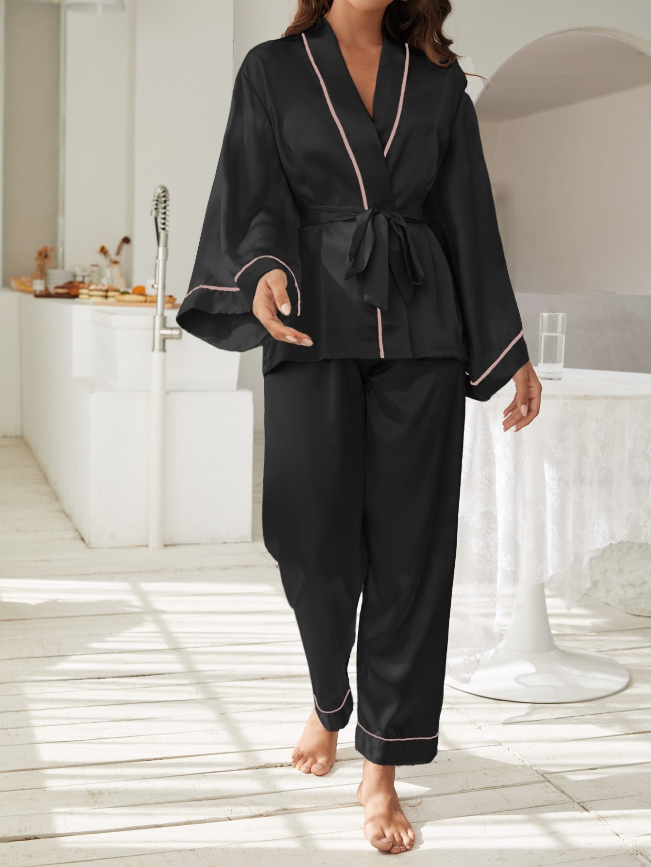 Contrast Piping Robe Top and Pajama