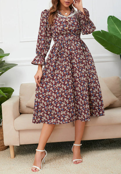 Lace Trim Collar Floral Dress