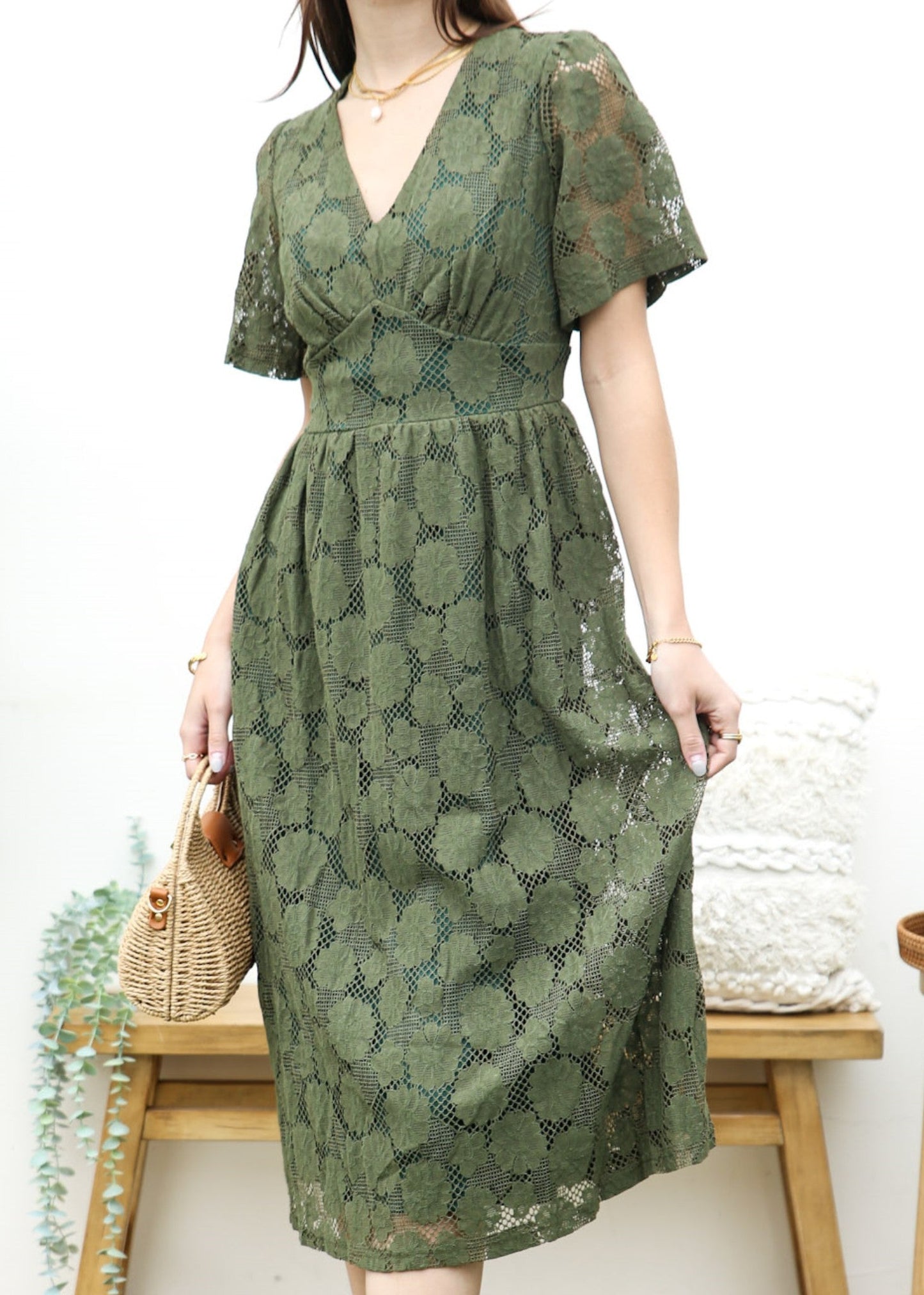 Floral Lace Midi Dress