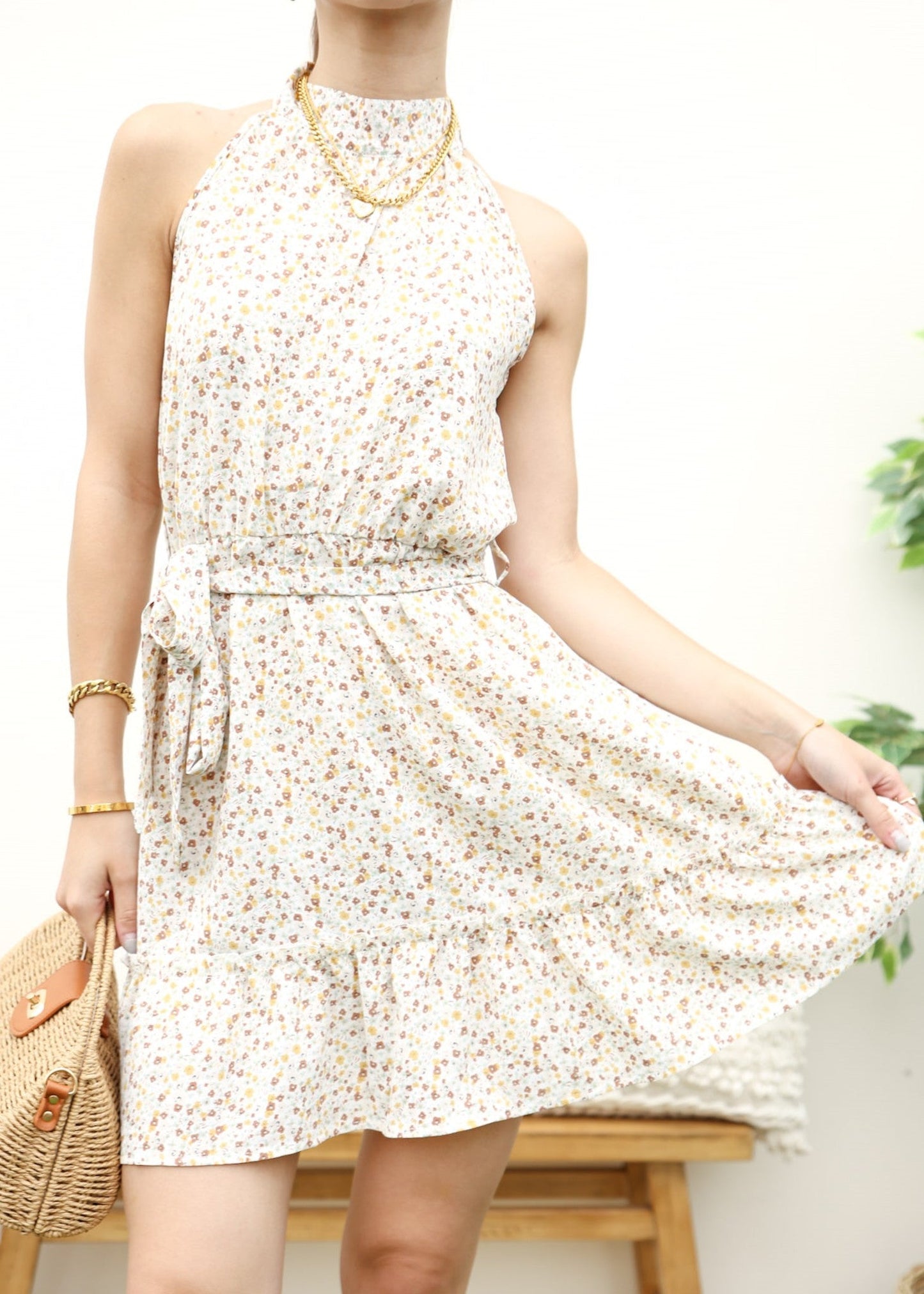 Floral Print Keyhole Back Dress