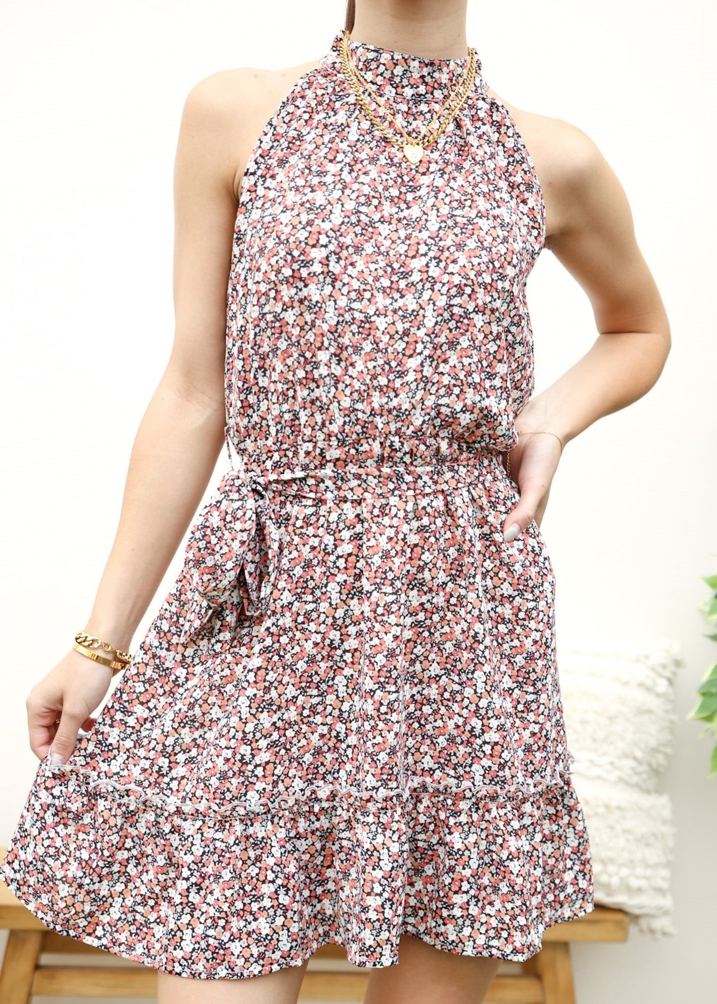 Floral Print Keyhole Back Dress