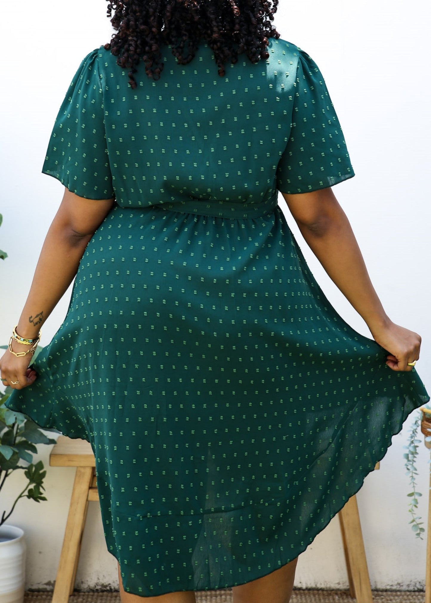 Plus Size Green Swiss Dot Midi Dress with High-Low Skirt