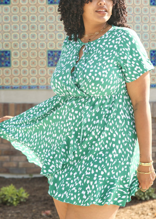 Plus Size Green Swing Dress with Front Keyhole Neckline